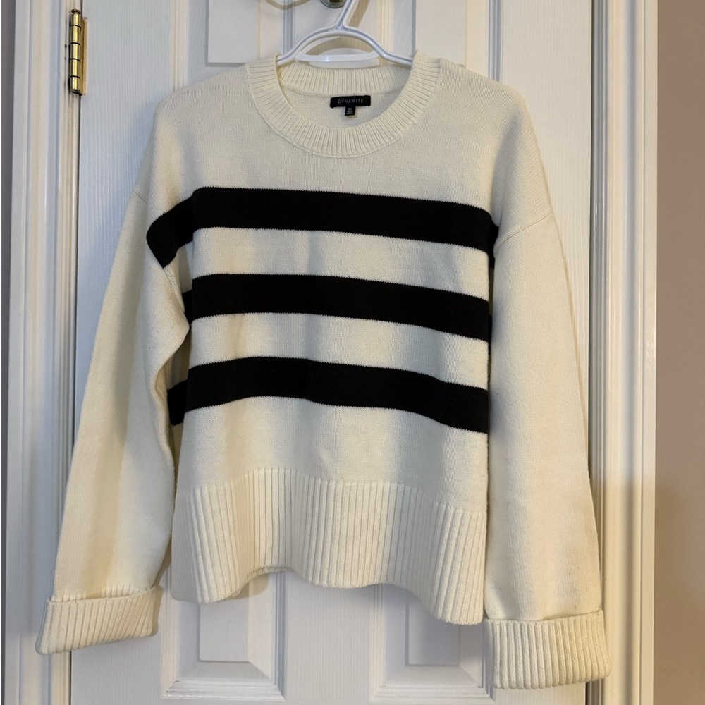 Dynamite Striped Sweater Large